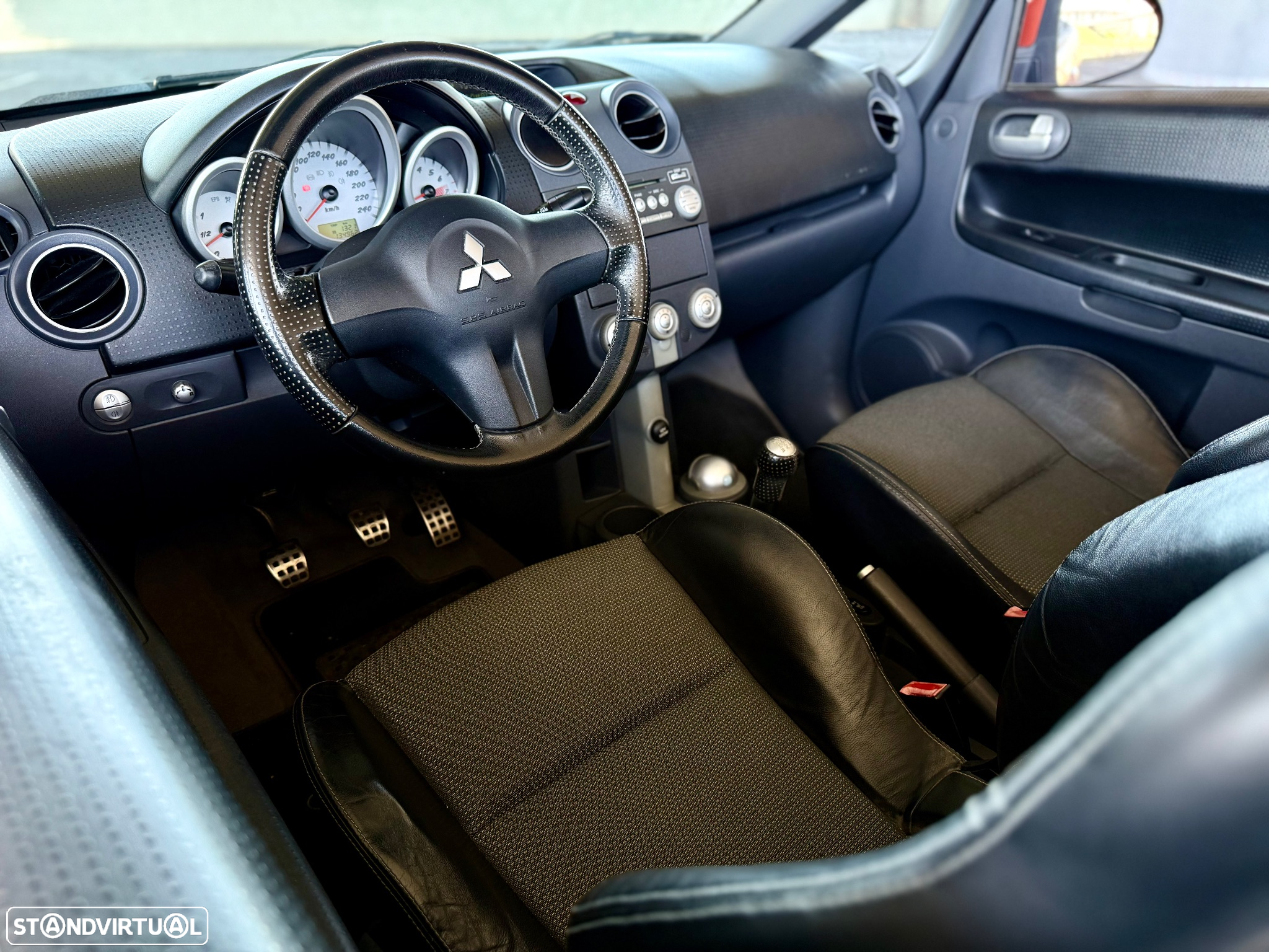 Mitsubishi Colt Cabrio - 7