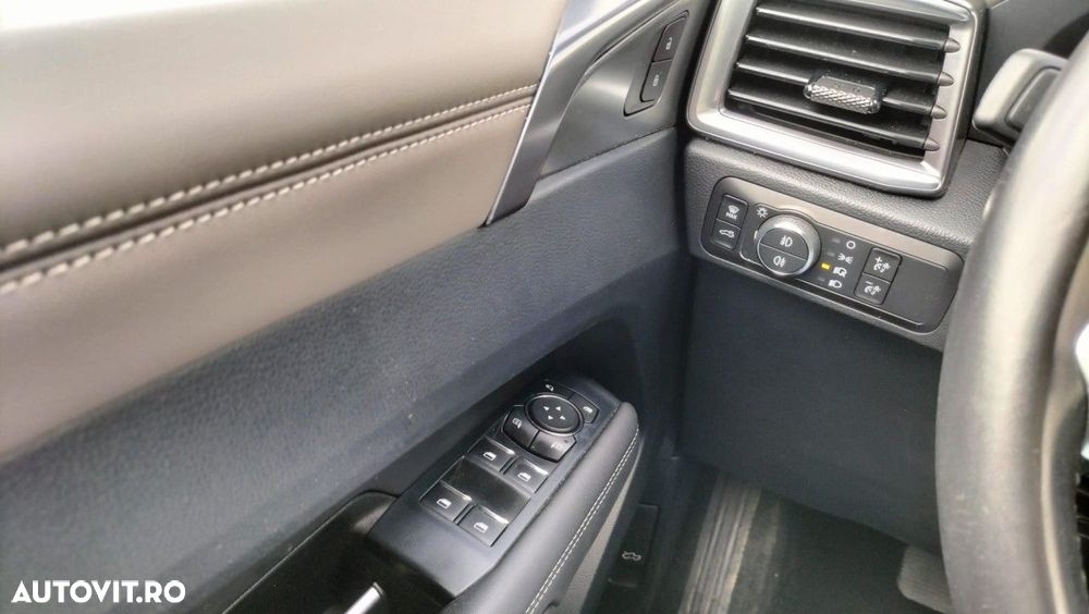 Volkswagen Amarok - 8