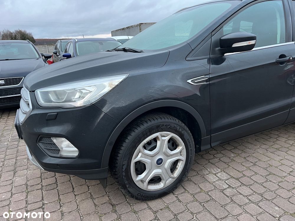 Ford Kuga 1.5 EcoBoost 2x4 Trend - 4