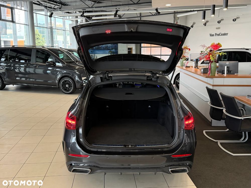 Mercedes-Benz Klasa C 180 mHEV AMG - 8