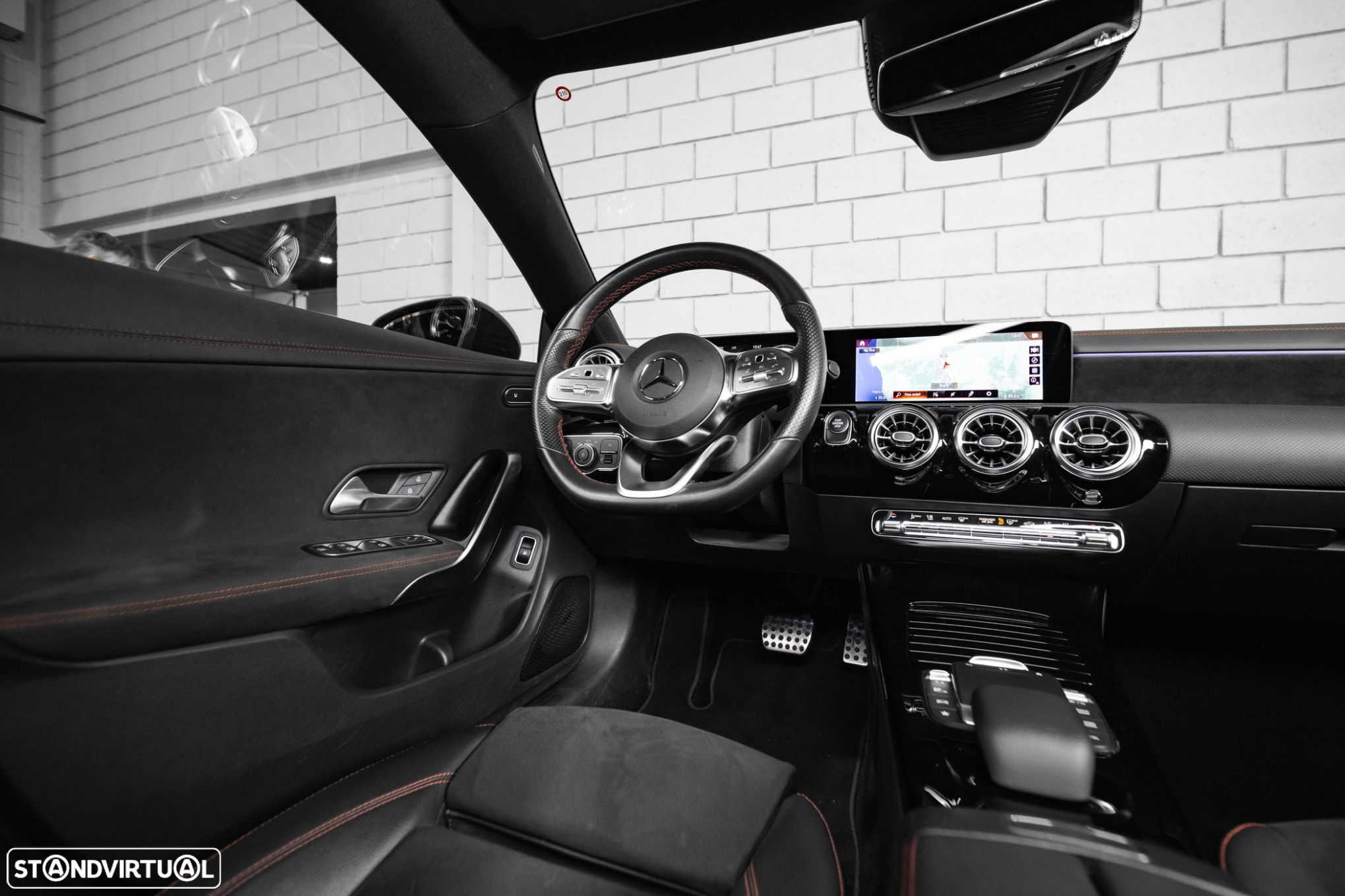 Mercedes-Benz CLA 250 e AMG Line - 37
