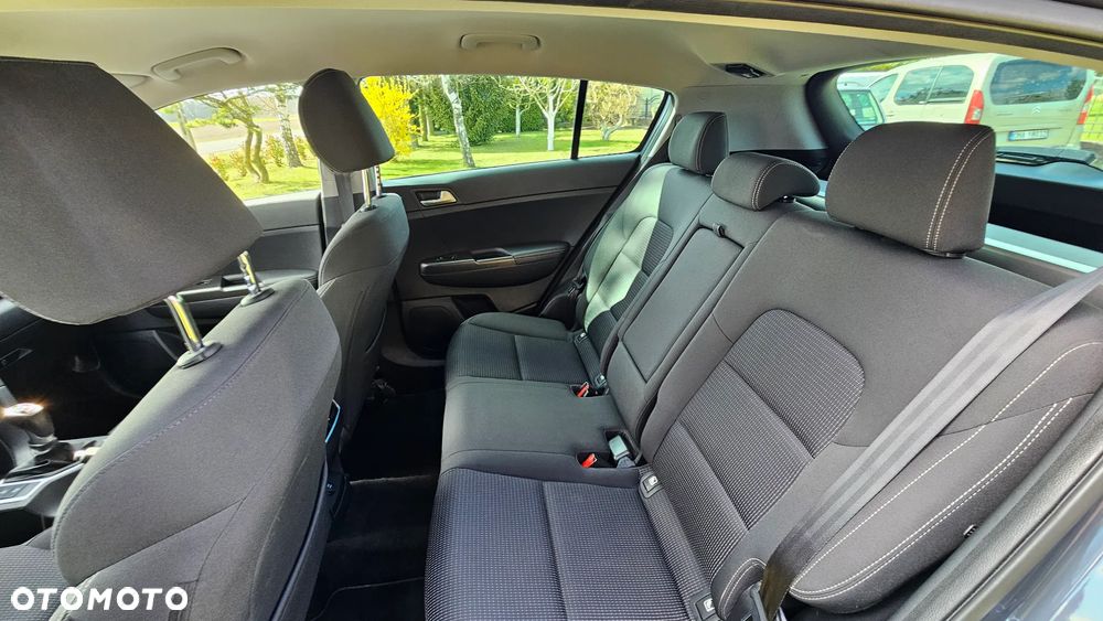 Kia Sportage 1.6 GDI L Business Line Plus 2WD - 31