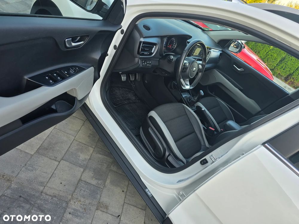 Kia Stonic 1.0 T-GDI M - 19