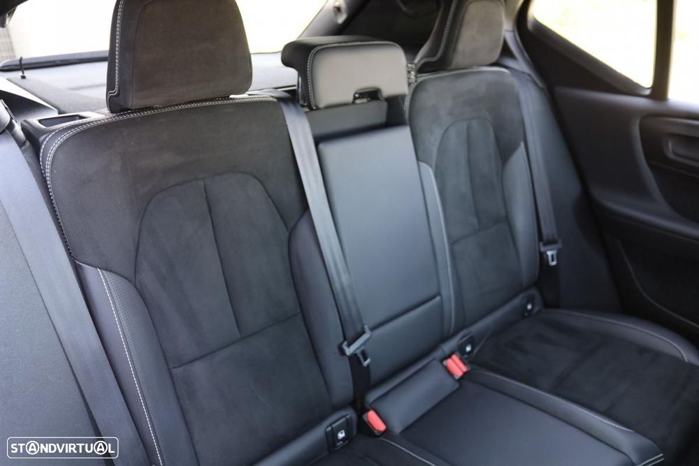 Volvo XC 40 2.0 D3 R-Design - 19