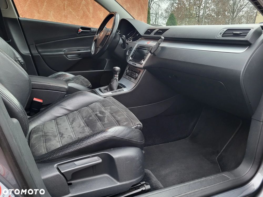 Volkswagen Passat Variant - 7