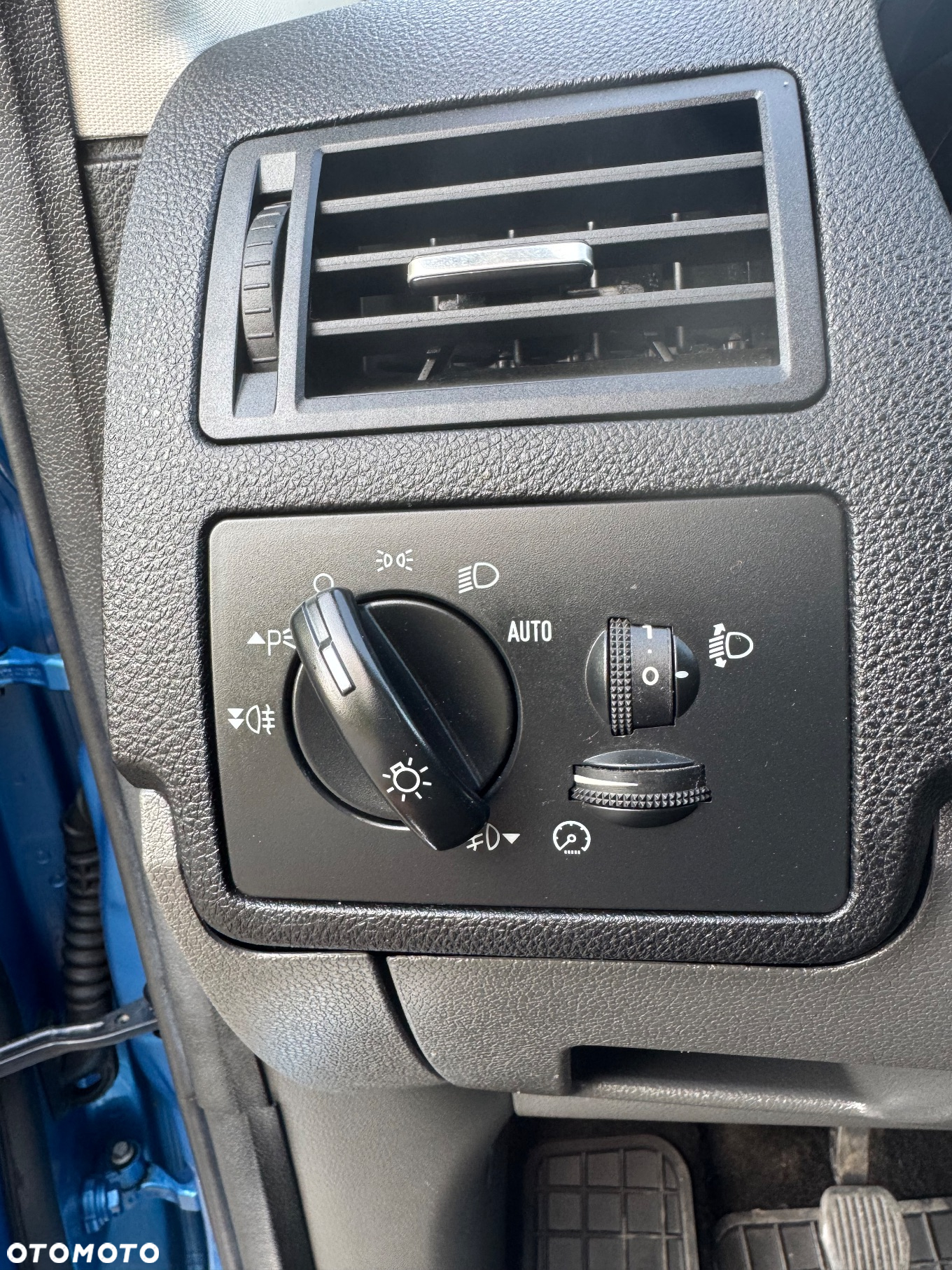 Ford Kuga - 33