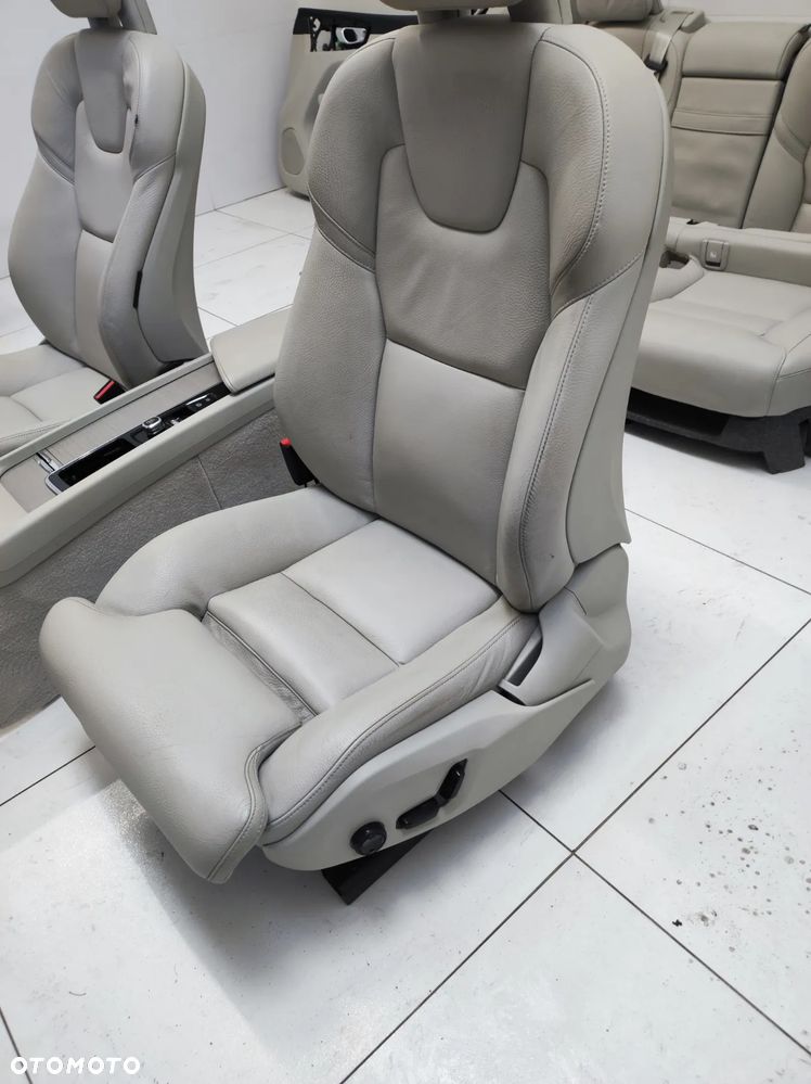 WNĘTRZE FOTELE KANAPA BOCZKI TAPICERKA EU VOLVO XC60 II 2 - 3
