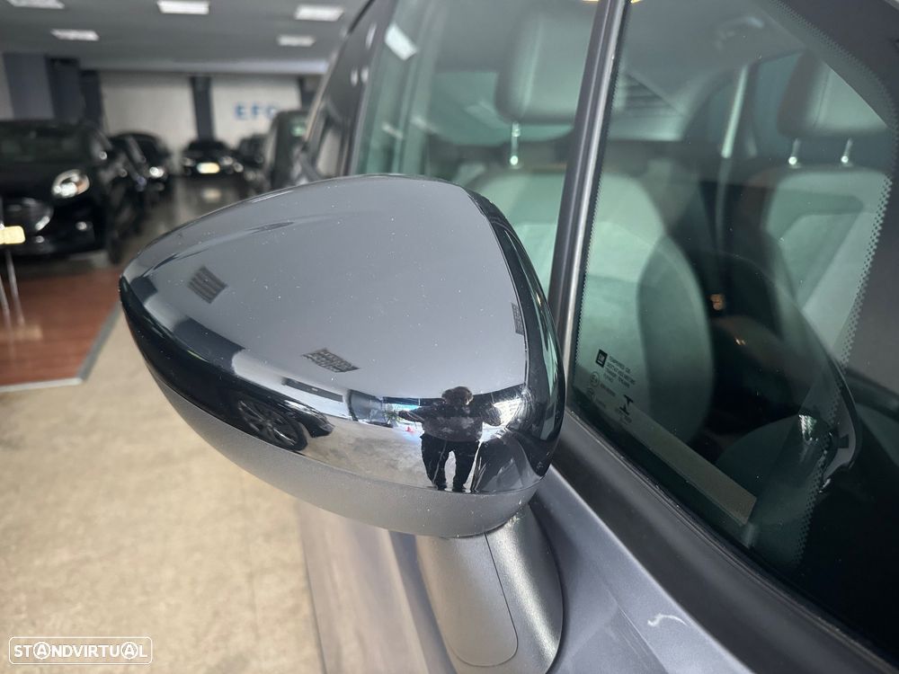 Opel Crossland X - 10