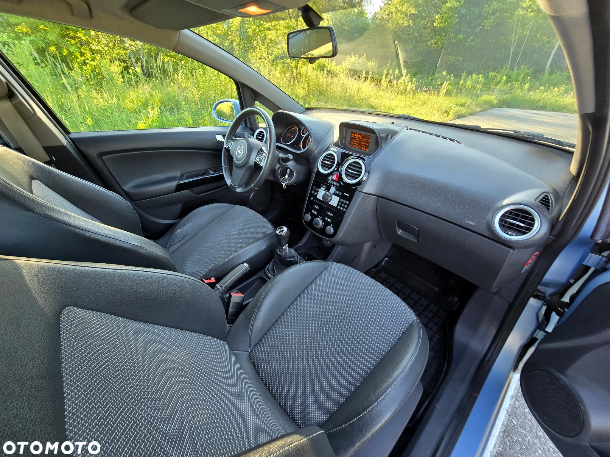Opel Corsa 1.3 CDTI Cosmo - 10
