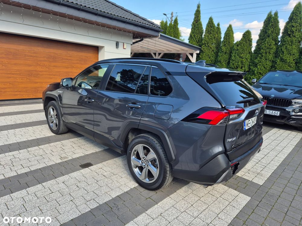 Toyota RAV4 - 12