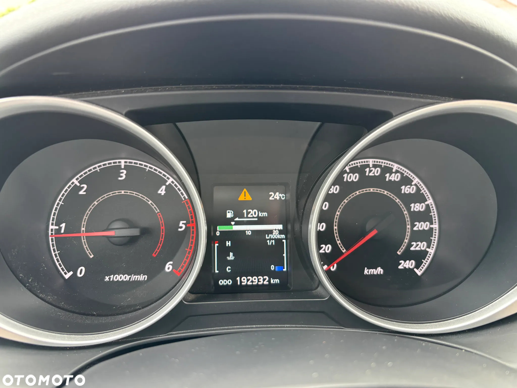 Mitsubishi ASX 1.8 DI-D 2WD Intense - 24