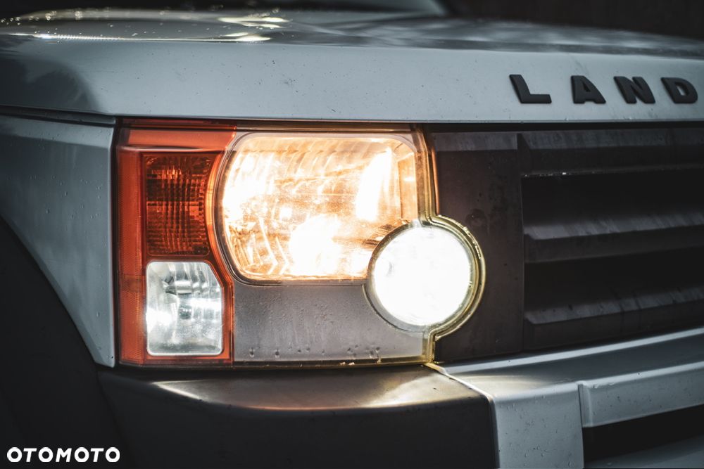 Land Rover Discovery - 25