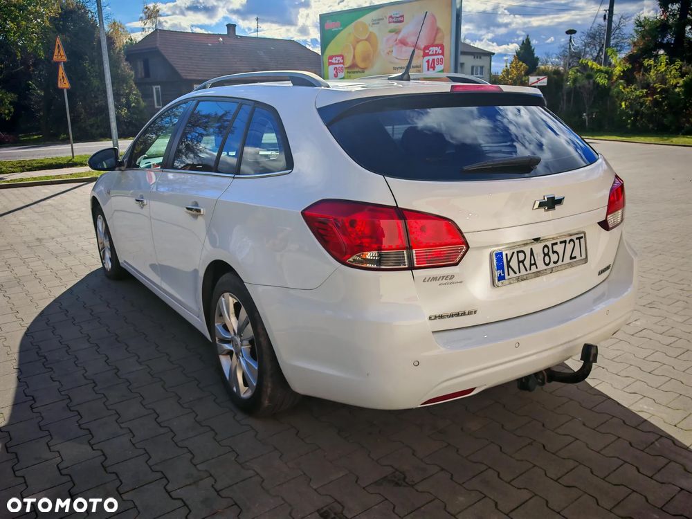 Chevrolet Cruze Station Wagon 1.7TD LT+ - 10