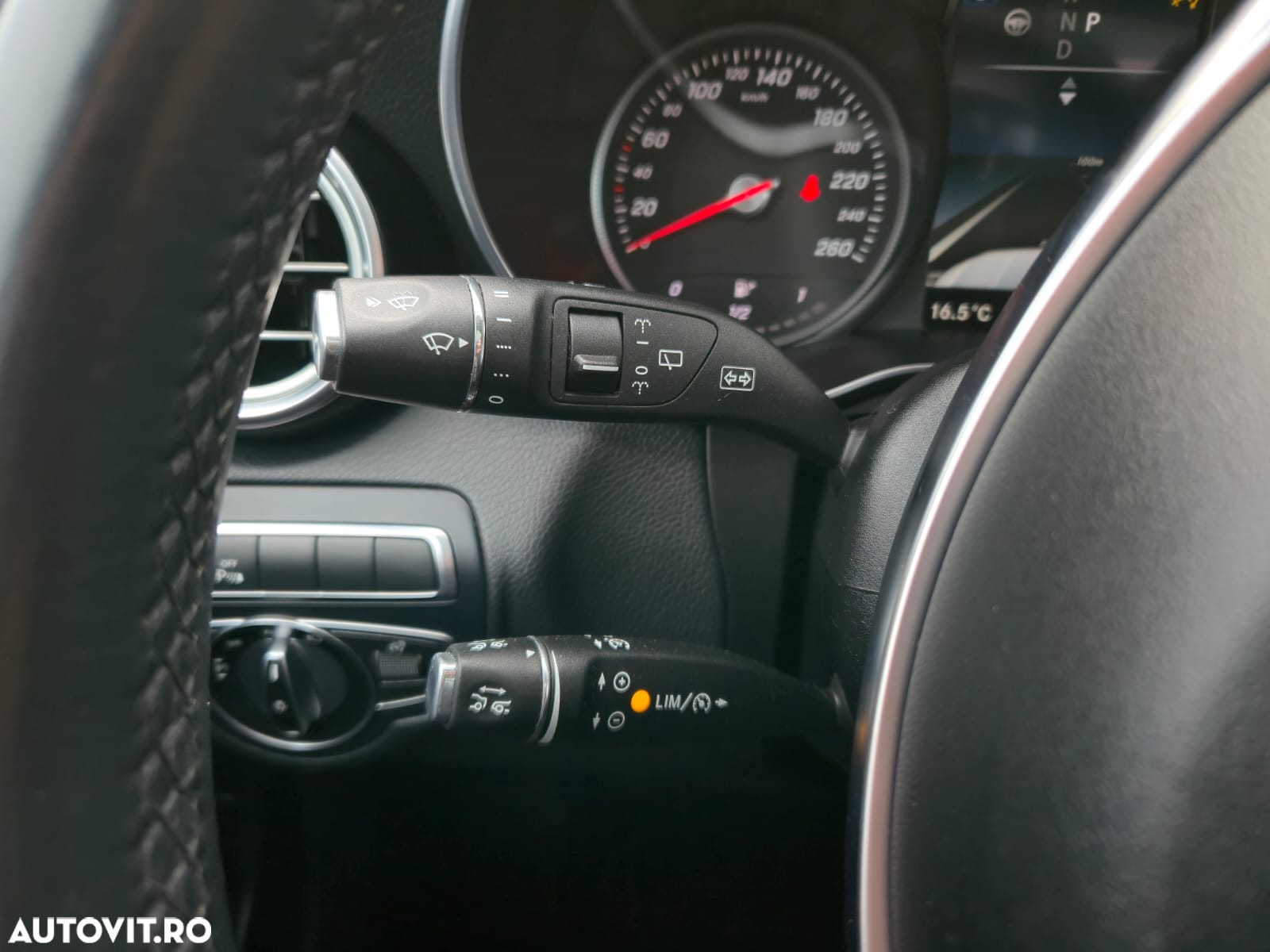 Mercedes-Benz GLC 250 d 4Matic 9G-TRONIC AMG Line - 21