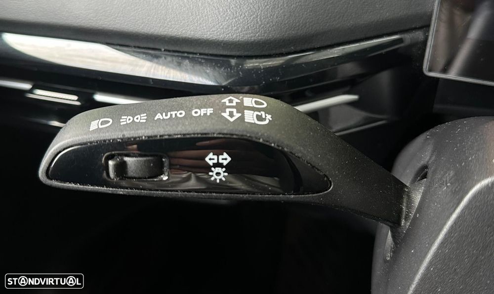 MG MG4 64 kWh Luxury - 8