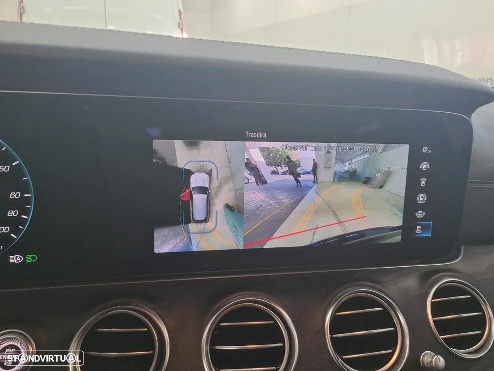 Mercedes-Benz E 300 de Avantgarde - 7