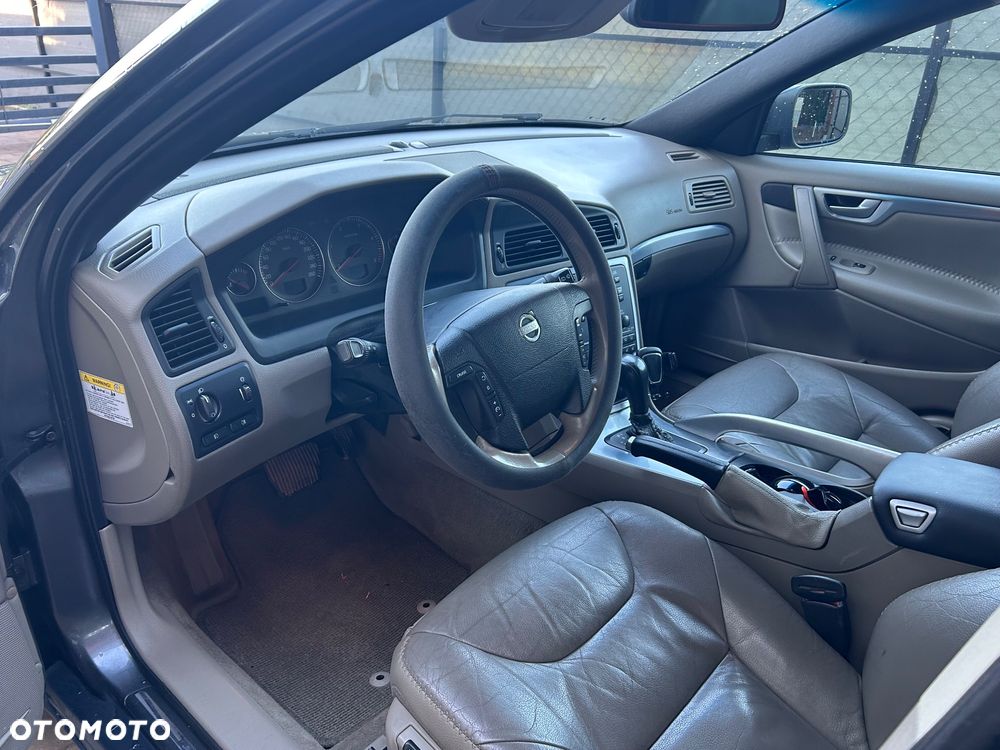 Volvo XC 70 D5 AWD Summum - 11