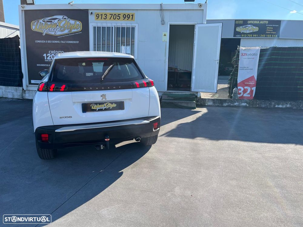 Peugeot 2008 BlueHDi 110 Active Pack - 17