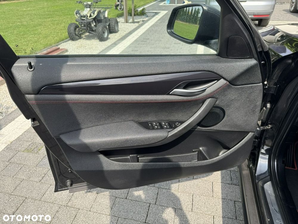 BMW X1 sDrive18d Sport Line - 19
