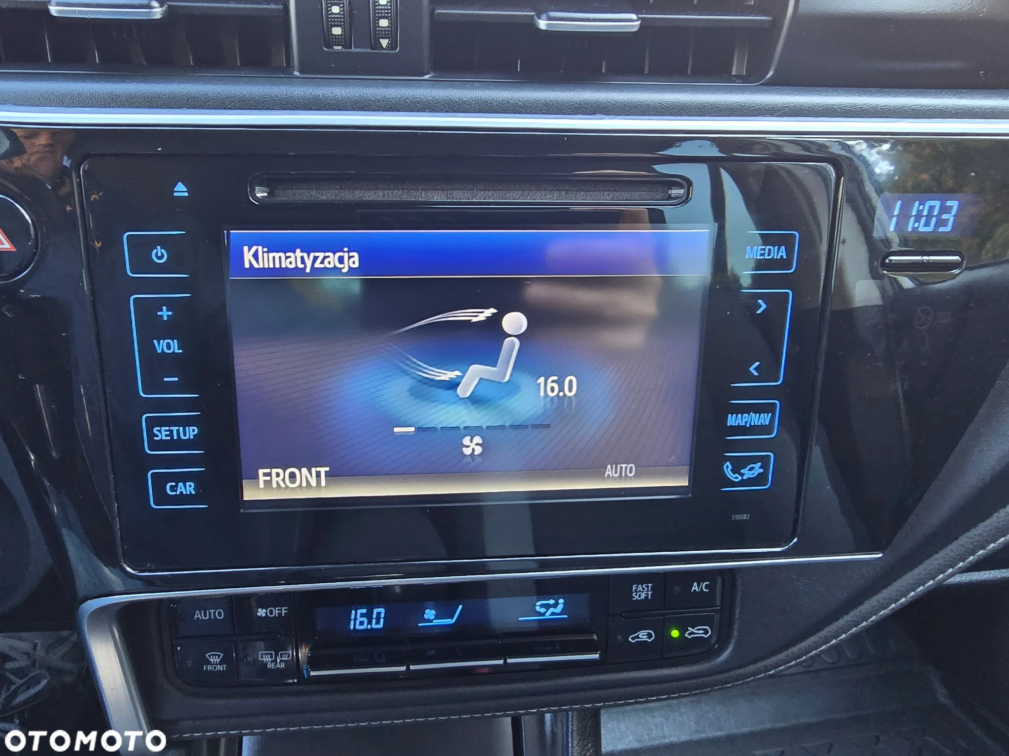 Toyota Auris 1.6 Premium - 31