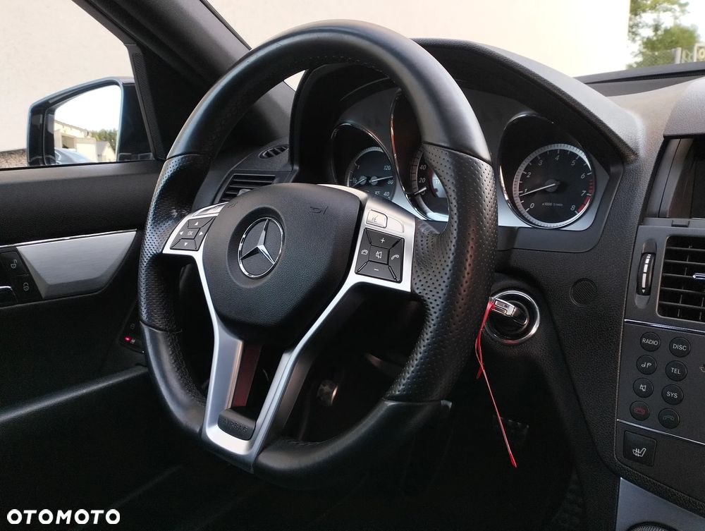 Mercedes-Benz Klasa C 180 Kompressor Avantgarde - 34
