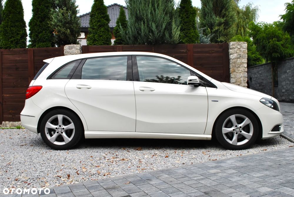 Mercedes-Benz Klasa B 200 (BlueEFFICIENCY) - 7