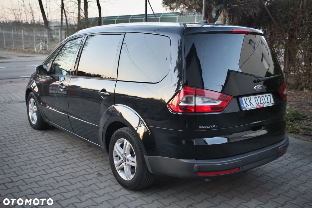 Ford Galaxy - 5