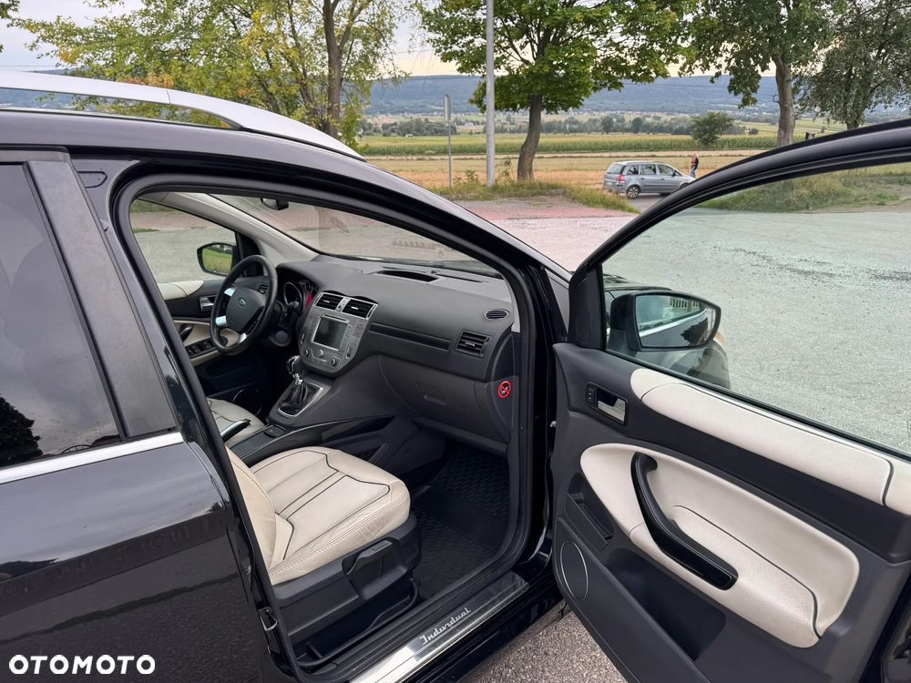 Ford Kuga 2.0 TDCi Individual - 11