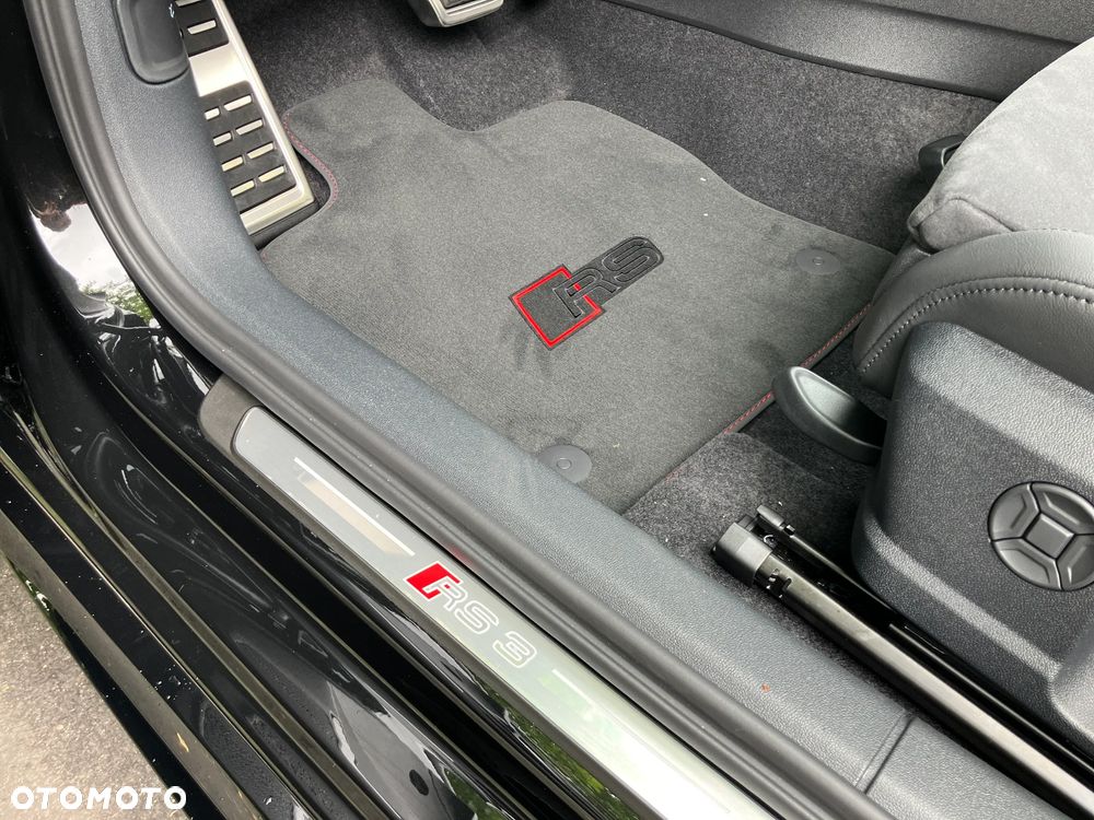 Audi RS3 Sportback TFSI Quattro S tronic - 24