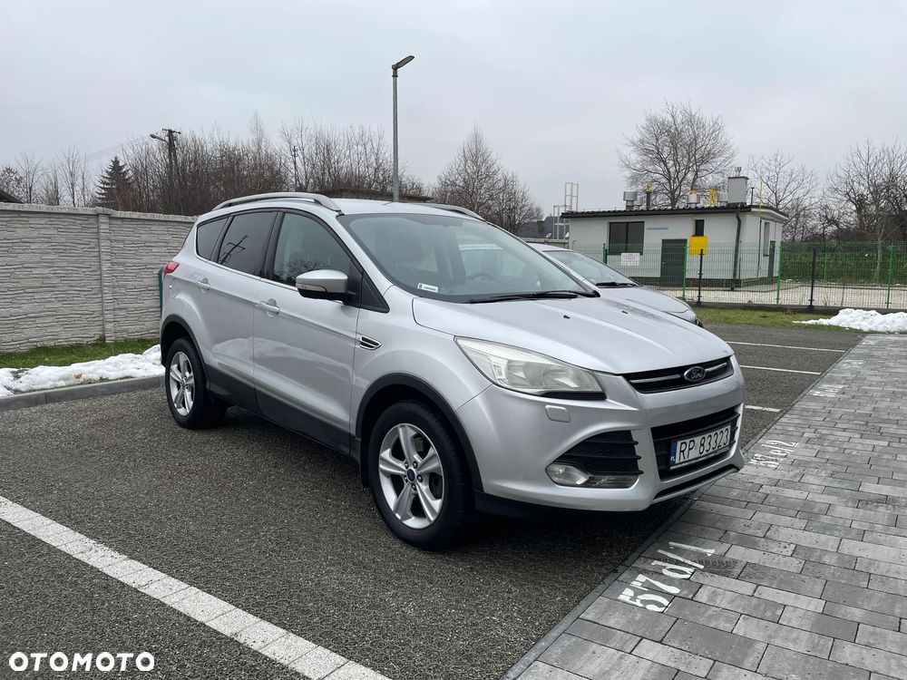 Ford Kuga 2.0 TDCi 4x4 Trend - 2