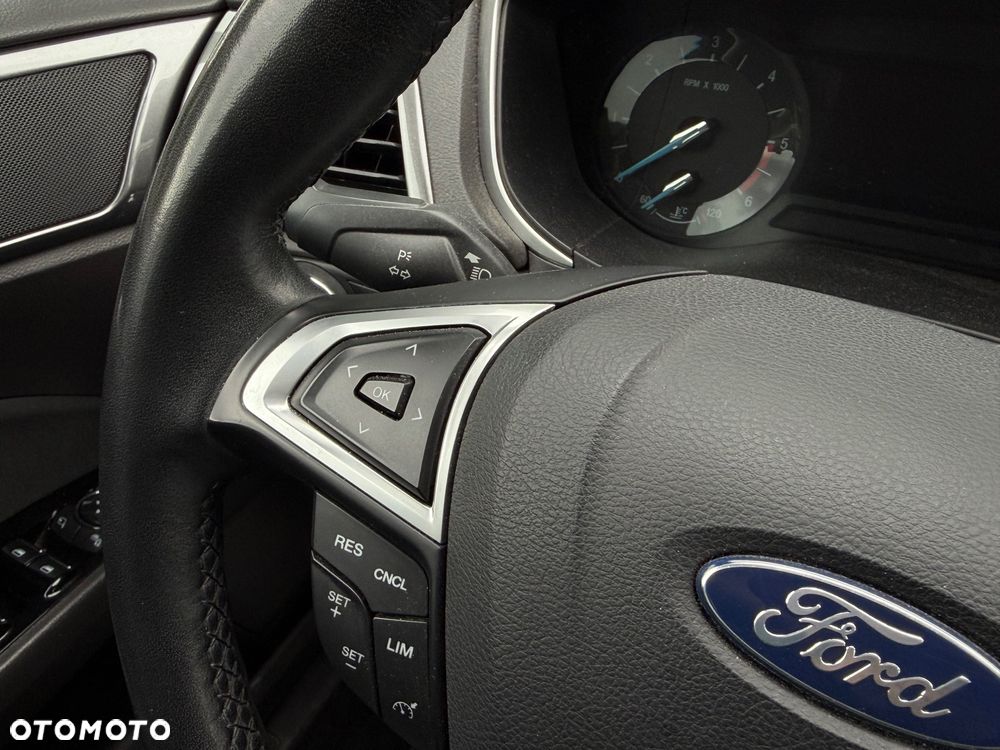 Ford Mondeo 2.0 TDCi ECOnetic Start-Stopp Business Edition - 26