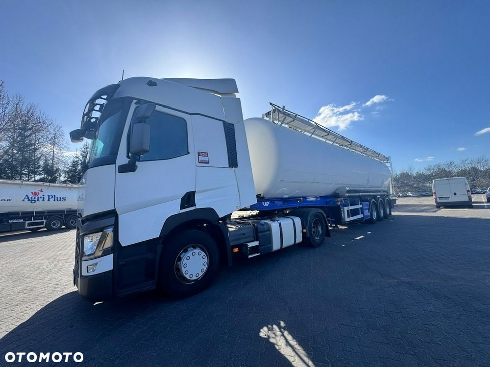 Renault T520 - 3