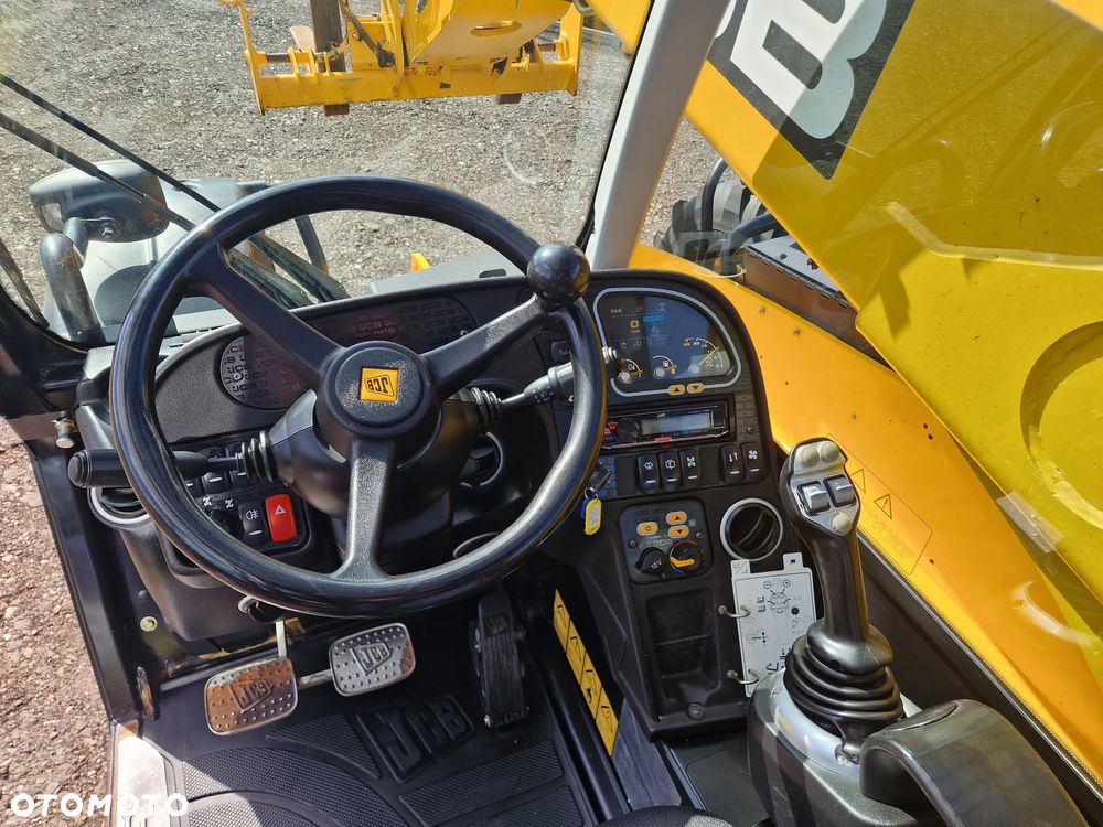 JCB 531-70 AGRI SUPER - 8