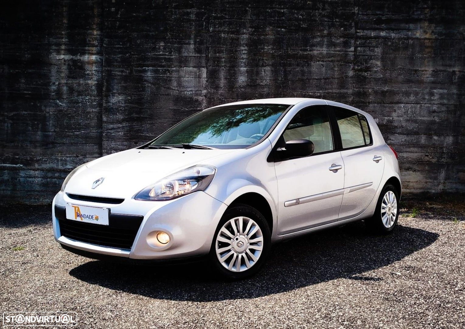 Renault Clio 1.2 16V Dynamique - 8