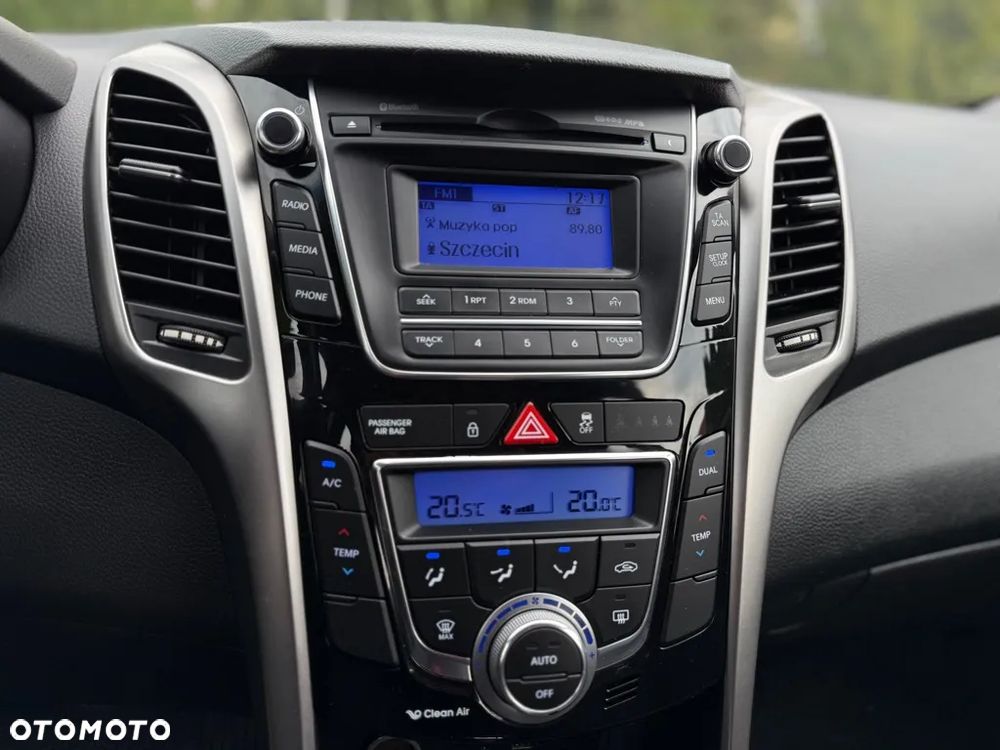 Hyundai i30 1.4 blue Comfort - 21