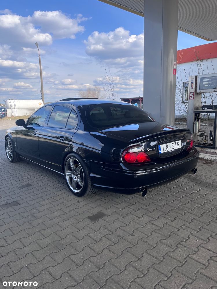 Jaguar S-Type - 1