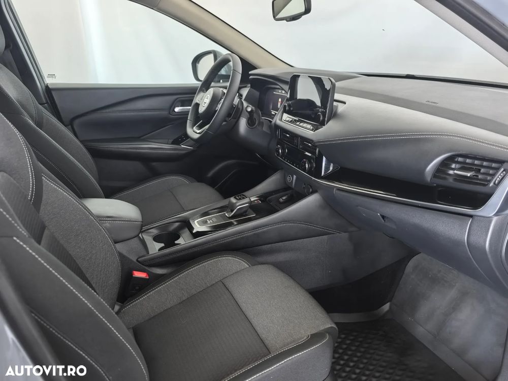 Nissan Qashqai 1.3 l MHEV X-Tronic N-Connecta - 28