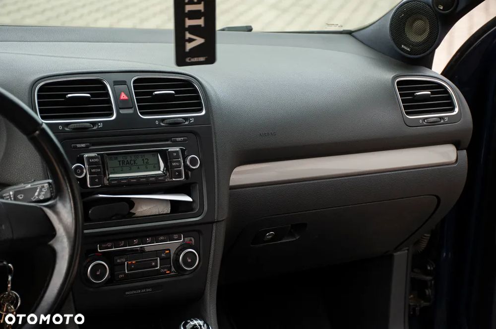 Volkswagen Golf 1.4 Comfortline - 27