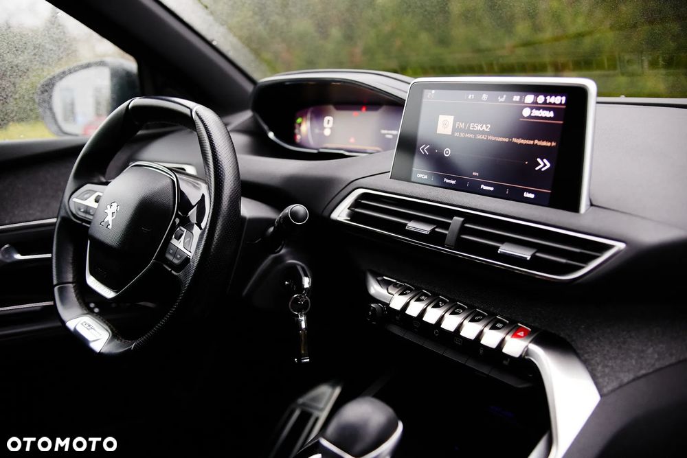 Peugeot 5008 1.6 BlueHDI Allure S&S - 31