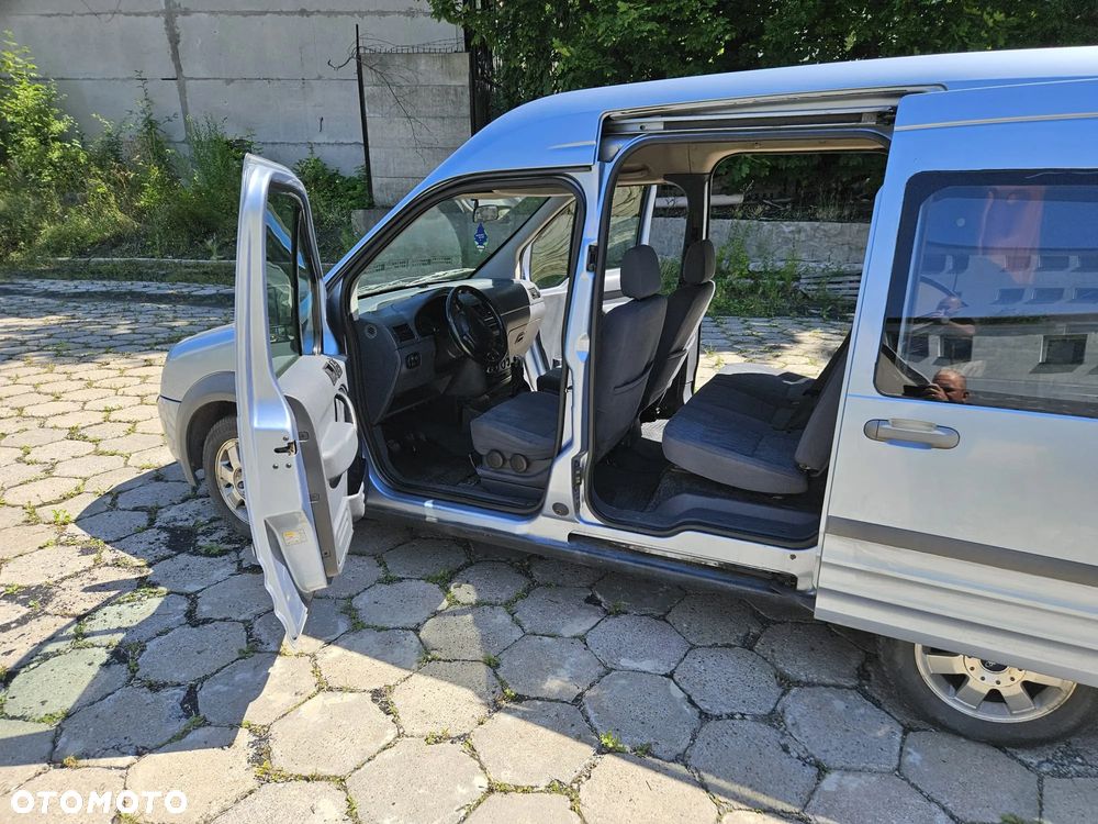 Ford Tourneo Connect - 6
