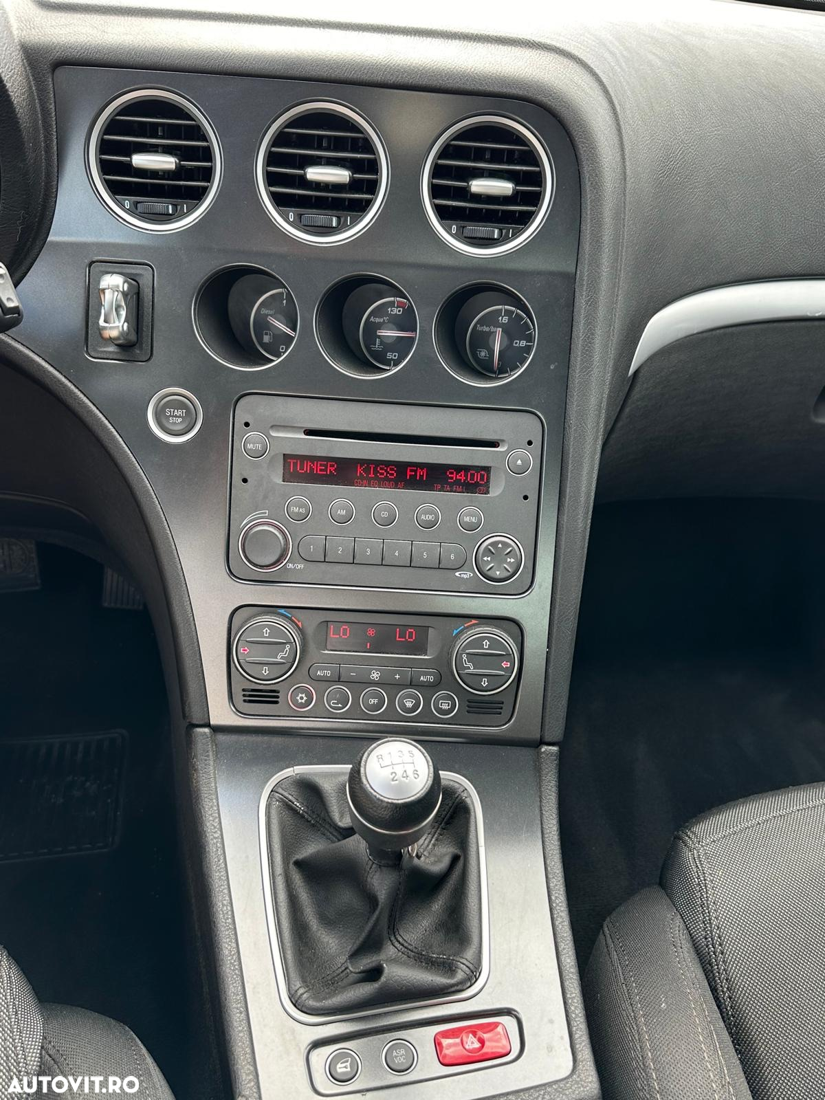 Alfa Romeo Spider 2.4 MJet - 16