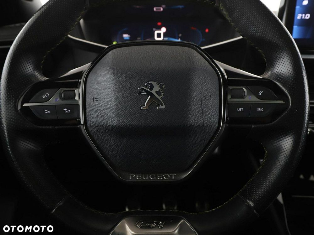 Peugeot 2008 1.2 PureTech GT Line S&S - 22