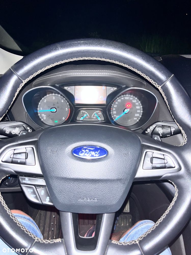 Ford Kuga Vignale 2.0 TDCi AWD - 23