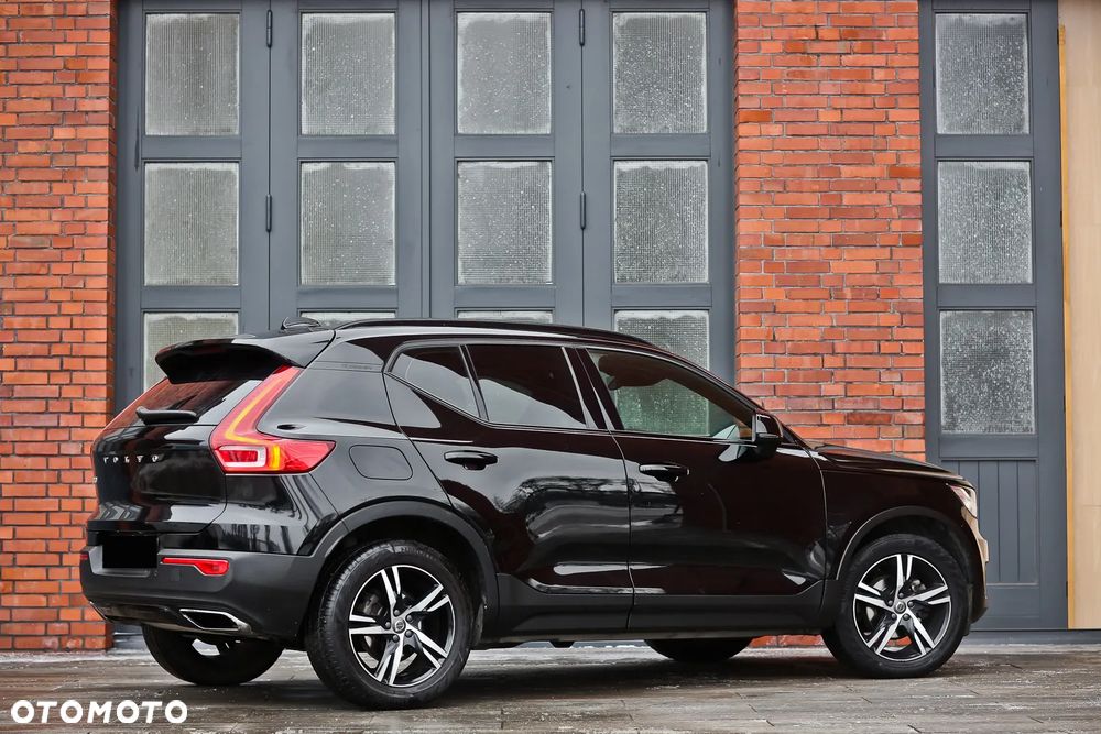 Volvo XC 40 D3 Geartronic R-Design - 16