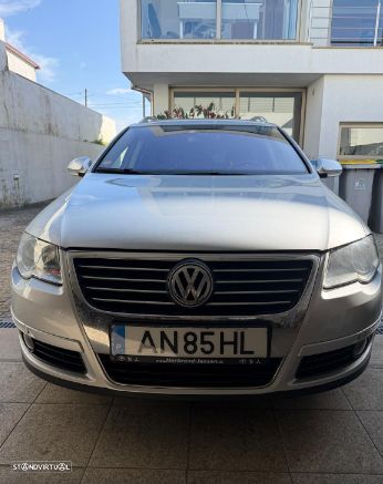 VW Passat - 2