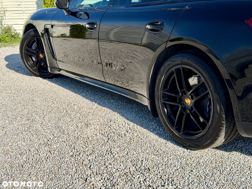 Porsche Panamera 4 PDK Edition - 26