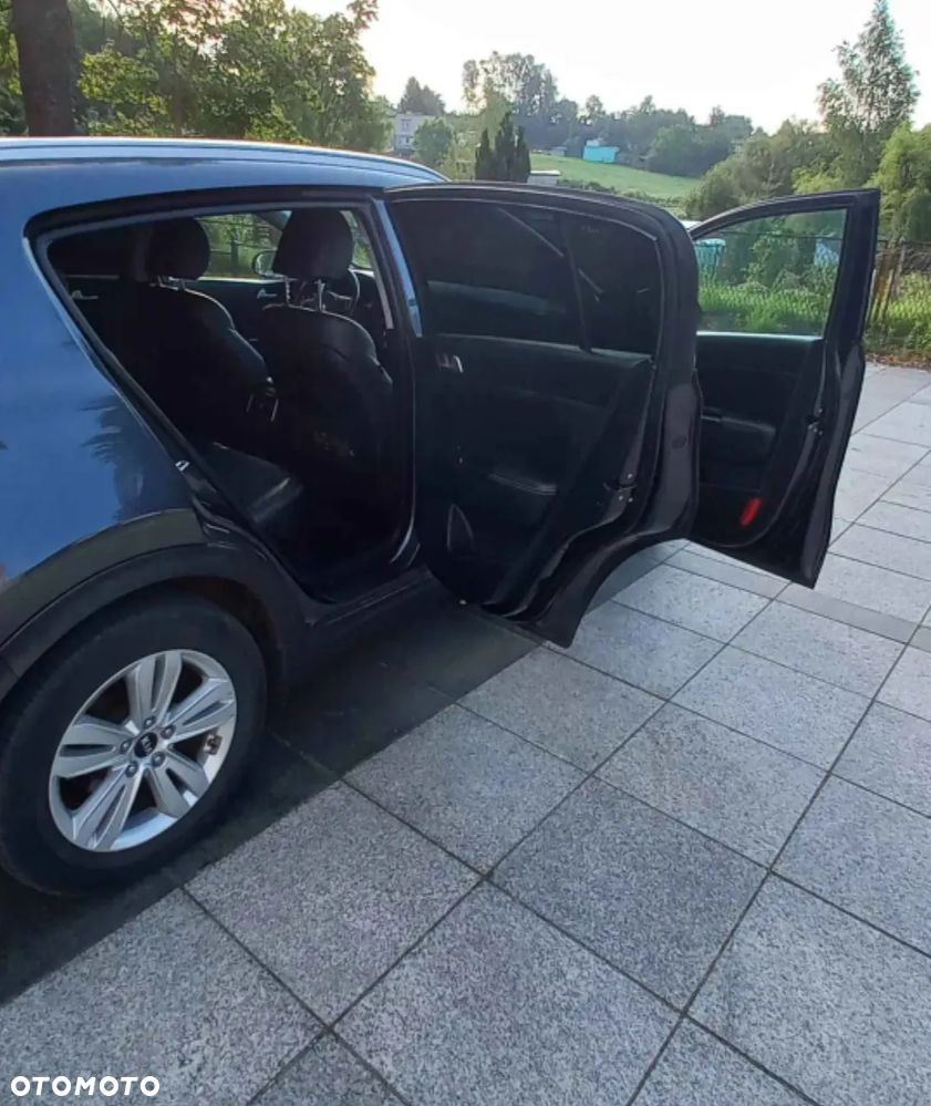Kia Sportage 2.0 CRDI L AWD - 15