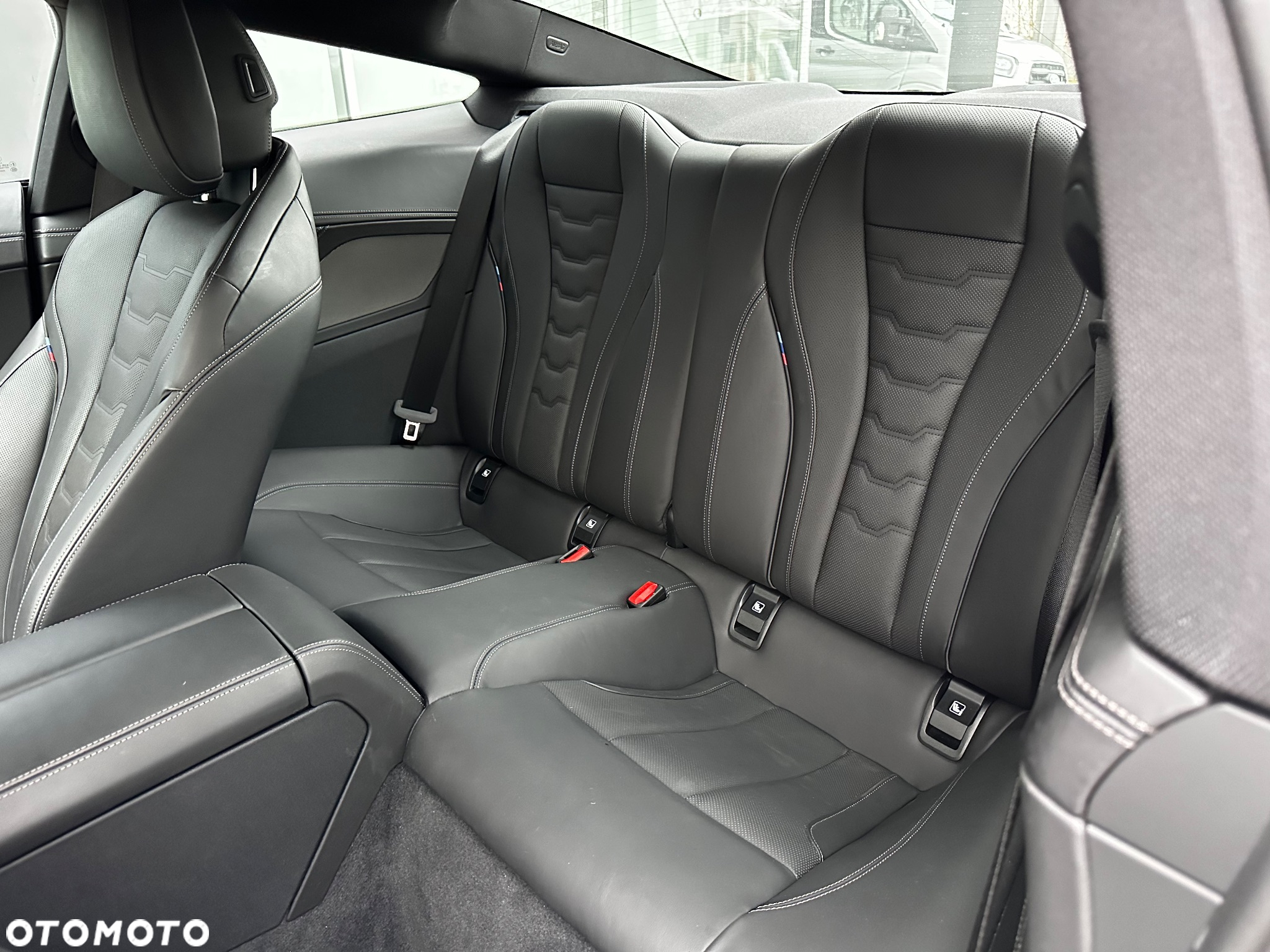 BMW Seria 8 M850i xDrive - 40