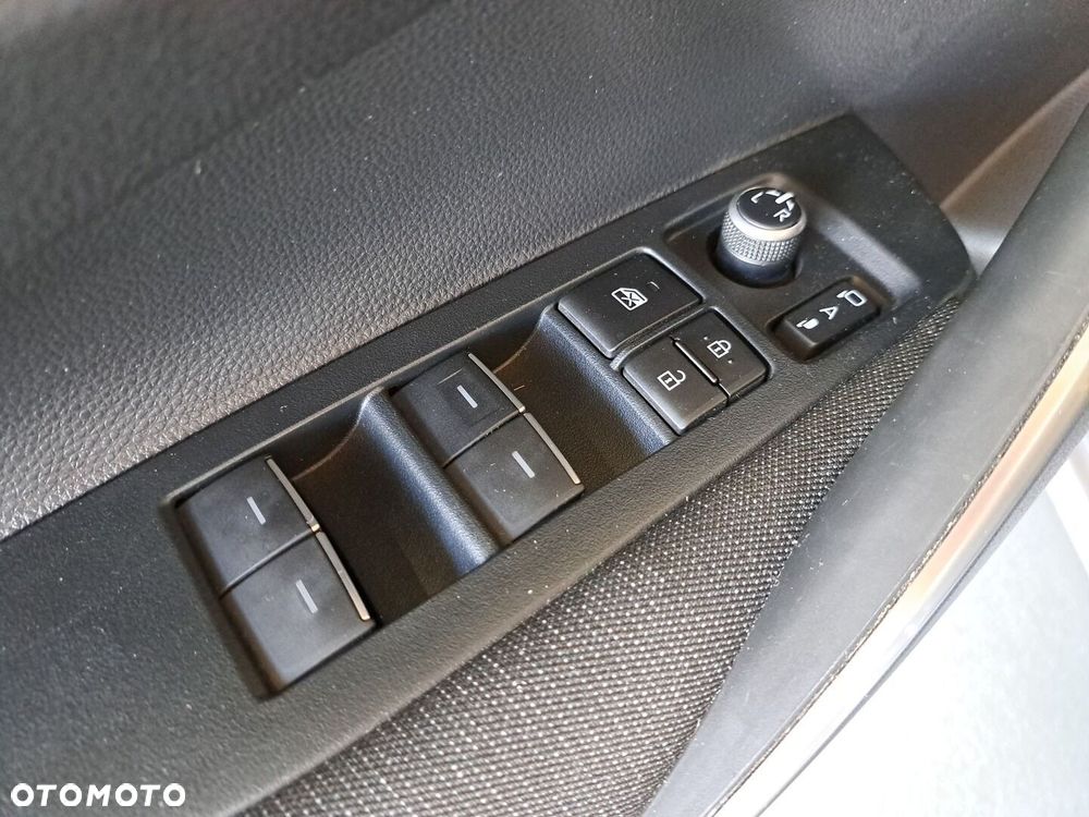 Toyota Corolla 1.8 Hybrid Comfort - 37