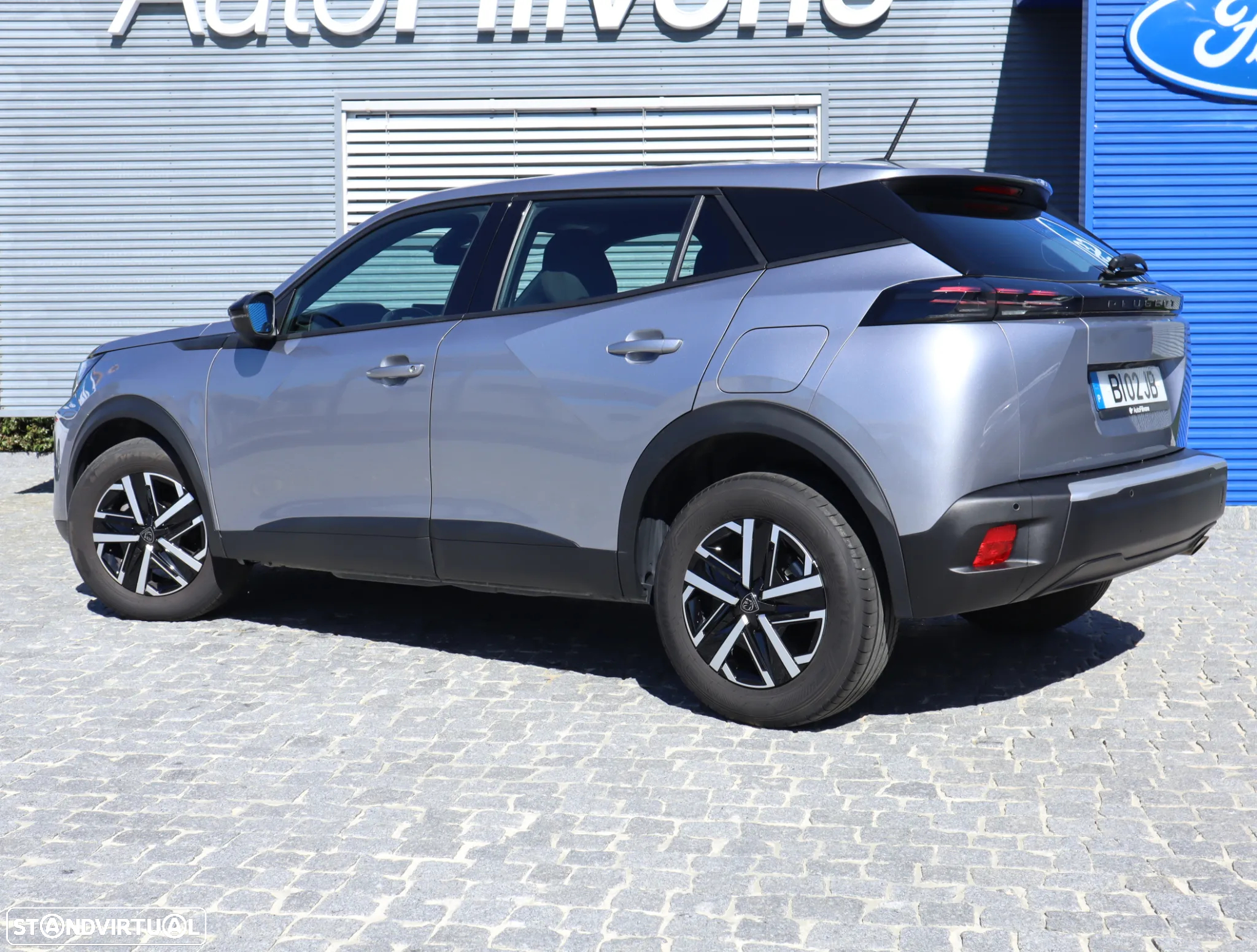 Peugeot 2008 1.2 PureTech Active - 10